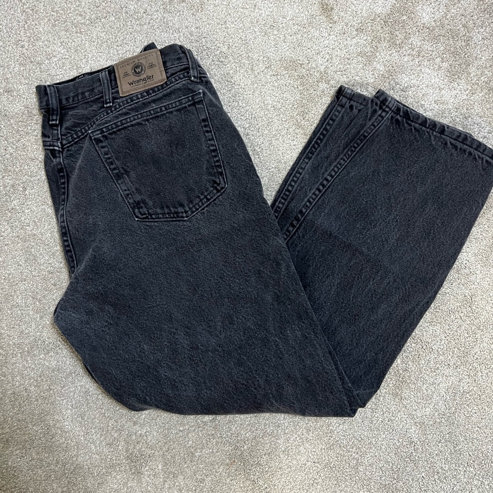 Wrangler, black jeans, 38x32